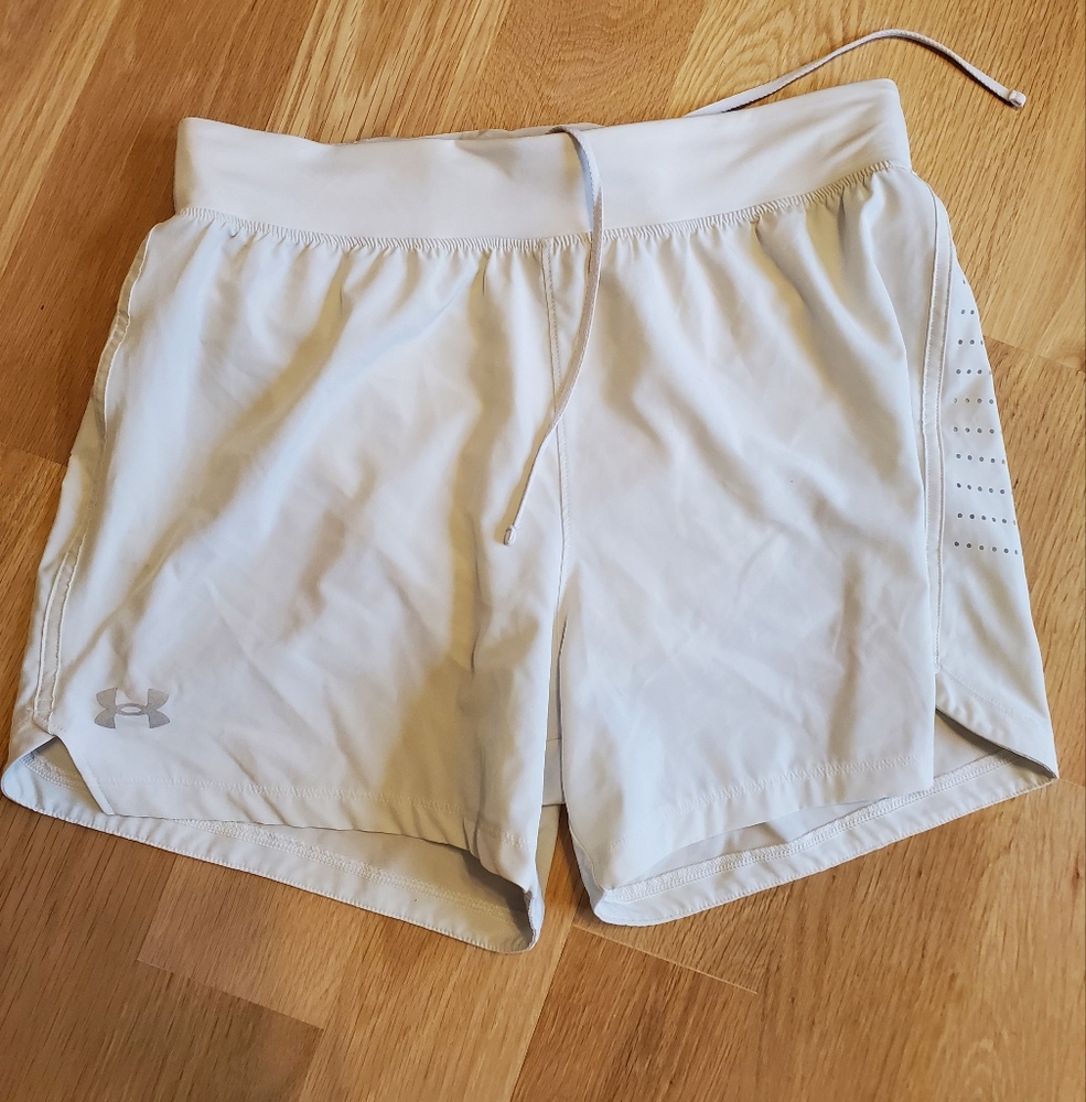 Under Armour Men's White Shorts